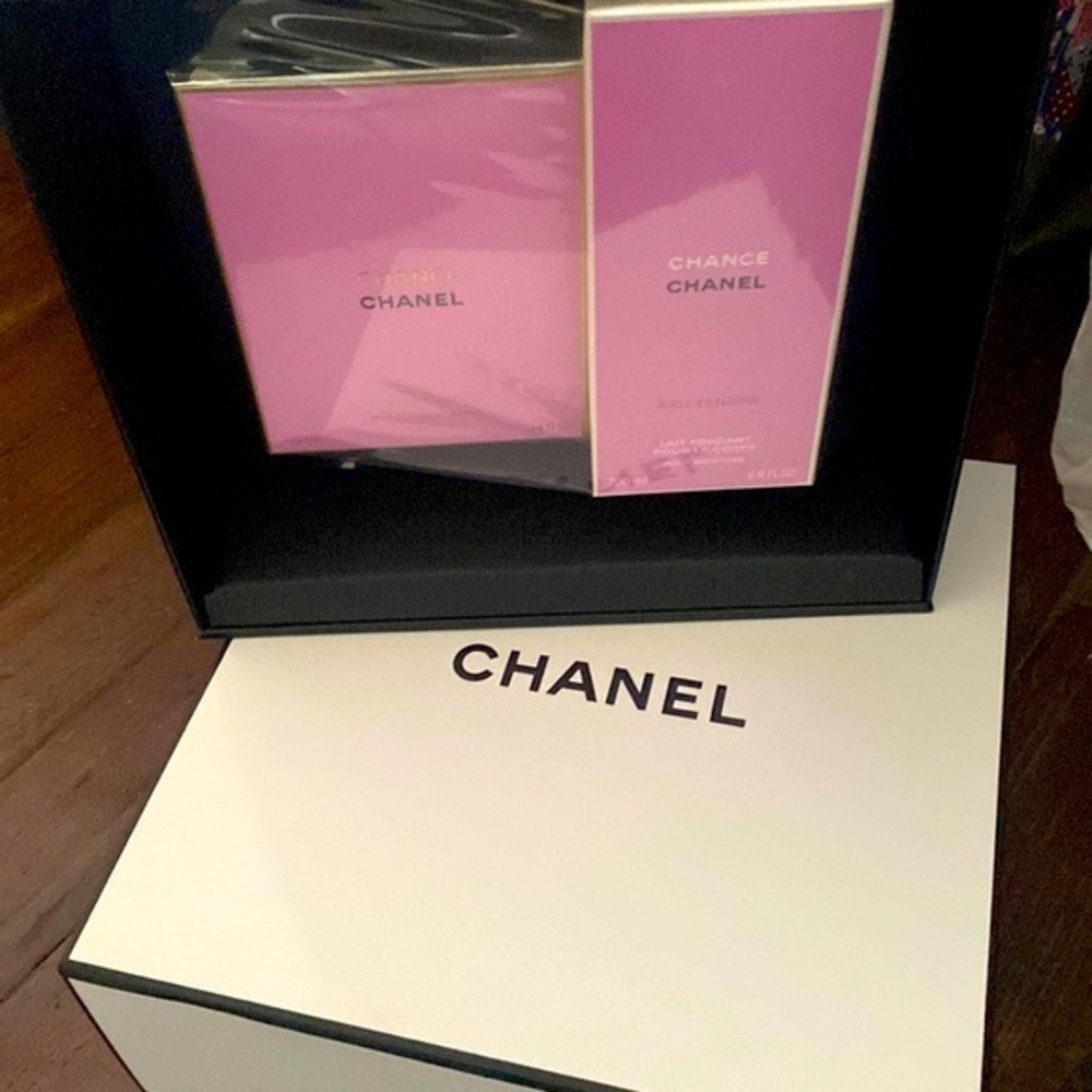 Chance Coco Chanel gift ready exclusive edition in Chanel box gift ready set